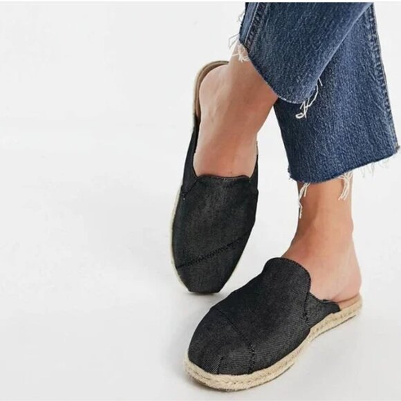 Toms Women’s Nova Slip On Mule Parisian Chic Black Heavy Denim Size 9.5 - Picture 2 of 5